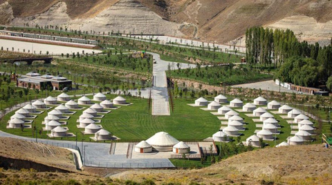 Ahlat Millet Bahçesi Açıldı