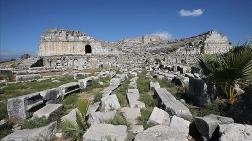 Miletos'ta 2 Bin 400 Yıllık İki Eve Ulaşıldı