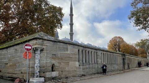 Selimiye Camisi Avlusunda 1800 Yıllık Tapınak Sütunu