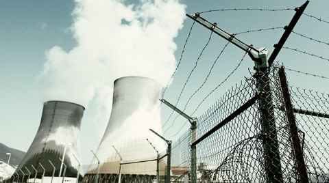 Nükleer Enerji Pahalı ve Tehlikeli