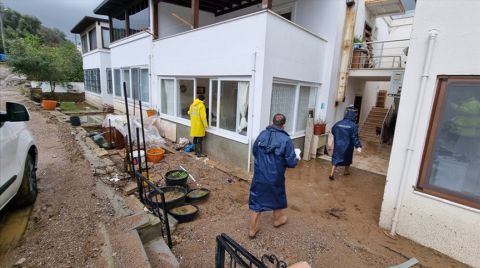 Muğla'da Şiddetli Yağıştan Etkilenen Alanlarda Hasar Tespiti Yapılıyor