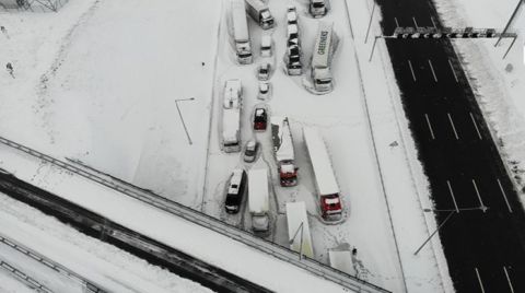 Paralı Yolun Kar Yağışı Nedeniyle Kapanmasına Tepki