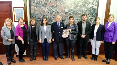 Candan’a Fatma Refet Angın Eğitim Ödülü Takdim Edildi