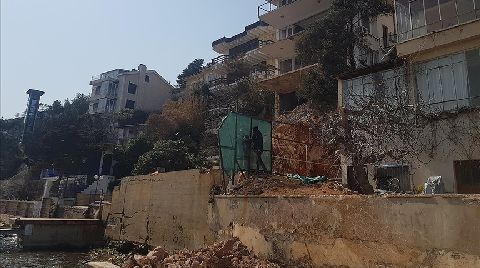 Burgazada Plajındaki Kaçak İnşaat Durduruldu