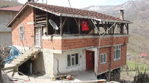 Heyelanda Hasar Gören 10 Bina için Nakil Kararı Verildi
