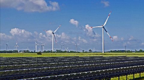 Emisyonları Düşürmenin En Ucuz Yolu, Rüzgar ve Güneş Enerjisi