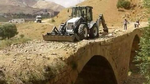 Kepçeden Kurtarılan 800 Yıllık Köprünün Restorasyonu Tamamlandı