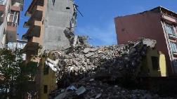 Kentsel Dönüşüm - Yıkım Sırasında Kolonu Çatlayan Yan Bina da Yıkıldı