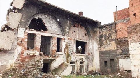 İzmir'deki Kültür Varlıklarının Yüzde 42’si Tehlikede