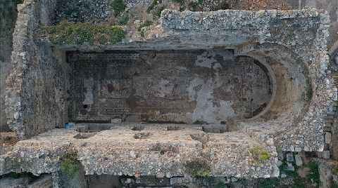 Alanya'da 164 Metrekarelik Herakles Mozaiği Bulundu