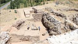 Niğde'de Pers Dönemine Ait Alçı Taşı Surlar Bulundu