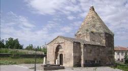 Restorasyonu Biten Bektaş Efendi Türbesi, Açılışa Hazırlanıyor