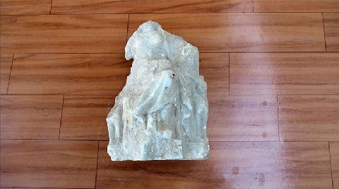 Antandros’ta 2 Bin 350 Yıllık Kibele Heykeline Rastlandı