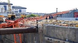 Metro İnşaatında Kule Vinç Devrildi