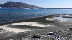 Salda'da 'Salyalaşma' ve 'Kararma' Uyarısı
