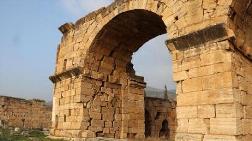 Hierapolis Antik Kenti'nde Yıkılma Tehlikesi
