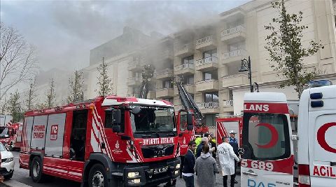 Çırağan Sarayı'nın Otel Bölümünde Yangın Çıktı