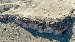 Körzüt Kalesi Kalıntısında Urartu Tapınağı Bulundu