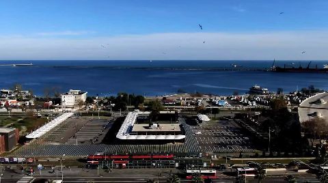 Belediye, Durdurma Kararı Olan Binayı Hizmete Açtı