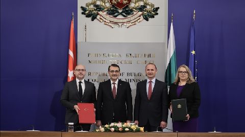 Türkiye ile Bulgaristan Doğal Gaz Alanında İşbirliği Anlaşması İmzaladı