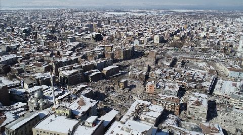 Malatya'da Yıkılan Binalardaki Kusurlara İlişkin 26 Zanlı Yakalandı