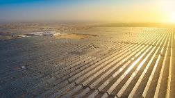Çin, Çöle Kurduğu Güneş Enerjisi Tesisini Devreye Aldı