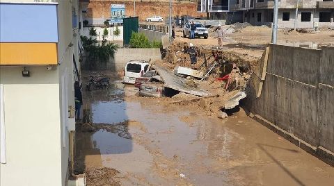 Mersin'de Sağanak Etkili Oldu