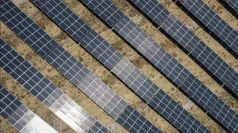 Güneş Enerjisi Yatırımları İlk Kez Petrol Üretimi Harcamalarını Geride Bırakacak