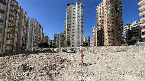 Depremde Yıkılan Apartmanın Betonu Standart Dışı Çıktı