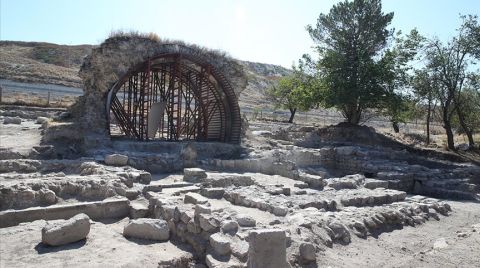Keykubadiye Sarayı'nda Hamam Bölümü Ortaya Çıkarıldı