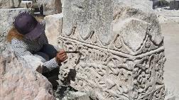 Tarihi Harran Ulu Cami Kazılarla Ortaya Çıkarılıyor