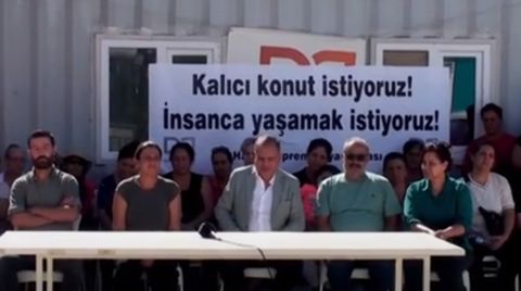 Hatay'da Konteynerleri ve Çadırları Su Bastı