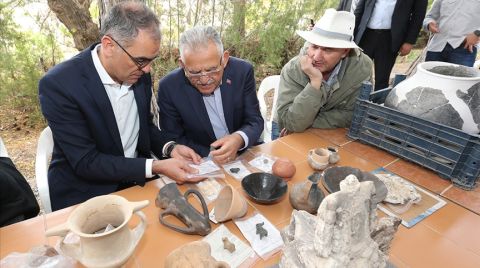 Kültepe Höyüğü'nde Geçmişi 7 Bin Yıla Uzanan Eserler Bulundu