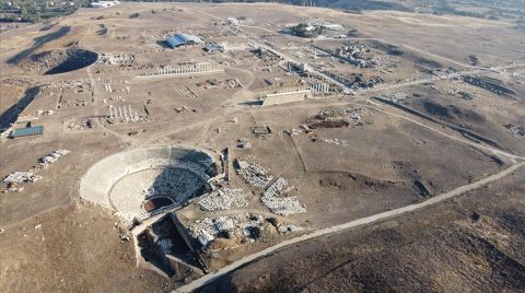 Laodikya'daki Anıtsal Çeşme Yeniden Cazibe Merkezi Oldu