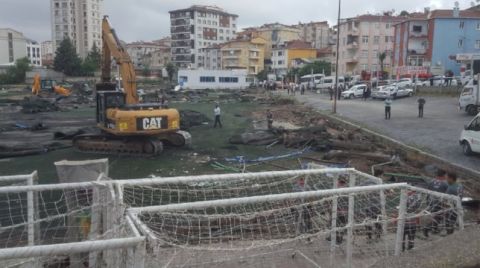Ümraniye Belediyesi'nin Havuz Vaadi Lafta Kaldı