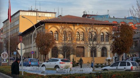 Asırlık Taş Bina Yeniden Kütüphane Olarak Hizmet Verecek
