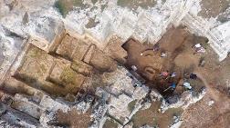 Eski Taş Ocağındaki Kazıda 54 Çocuğa Ait Mezarlık Bulundu