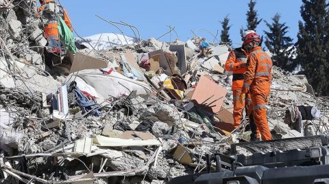 82 Kişinin Öldüğü Apartman Yönetmeliğe Uygun Yapılmamış