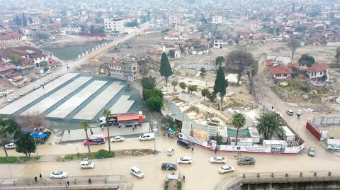 “Depremlerin Birinci Yılında Hatay’da Afet Koşulları Devam Etmektedir”