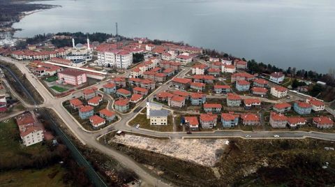 Sivrice'nin Çehresi Dirençli Konutlarla Değişiyor