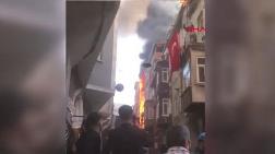 Beyoğlu'nda Yangın Bitişik Binalara Sıçradı