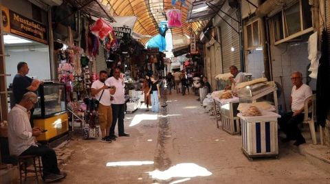 Tarihi Uzun Çarşı'da Yıkım Korkusu