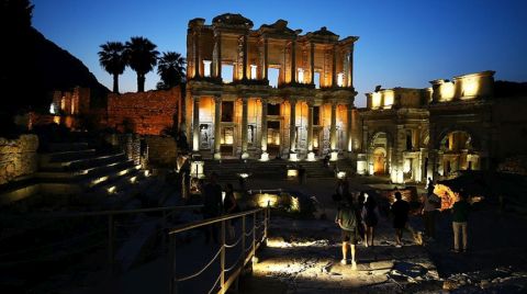 Efes Antik Kenti, Gece Müzeciliği için Işıklandırıldı