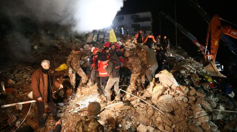 105 Kişinin Öldüğü Binanın Davasında “Kat Malikleri Suçlu” Savunması