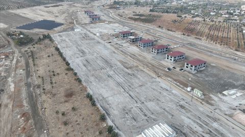 Gaziantep'te Kalıcı Konutlar Teslim Ediliyor; Konteynerler Kaldırılıyor