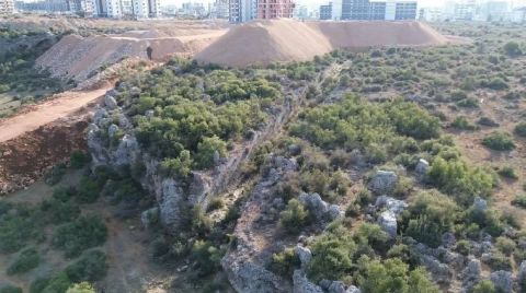Antik Yolun Üzerine Şantiye Kuruldu