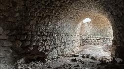 Nemrut Dağı Eteklerinde Yaklaşık 750 Yıllık Han ve Köprü Bulundu