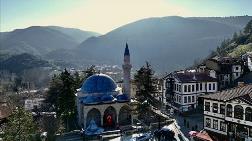 Sakarya'da Restore Edilen Tarihi Cami Yeniden İbadete Açıldı