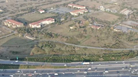 Emlak Konut, Kışlalara Yapılacak Projeler için Kolları Sıvadı