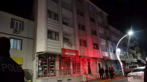 Banyoda Fayanslar Döküldü; 5 Katlı Bina Tahliye Edildi